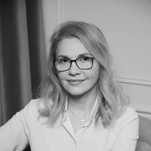 Специалист Инна Каточикова